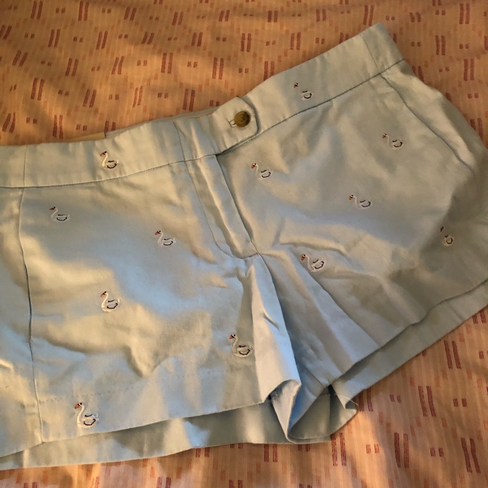 NWT J.Crew factory swan printed shorts.